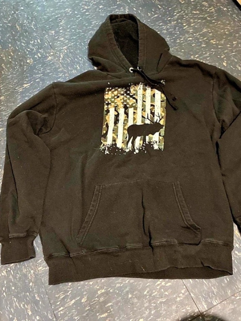Black Graphic Pullover Hoodie Size XL